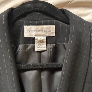 Jones New York Black Pantsuit Elegant Business Attire